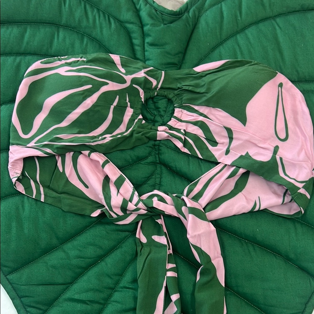 Lex Breezy 2XL pink/Green tube top bralette. Ties in back. Removable padding.
